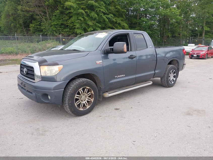2007 Toyota Tundra Sr5 5.7L V8 VIN: 5TBBV54137S489018 Lot: 42482536