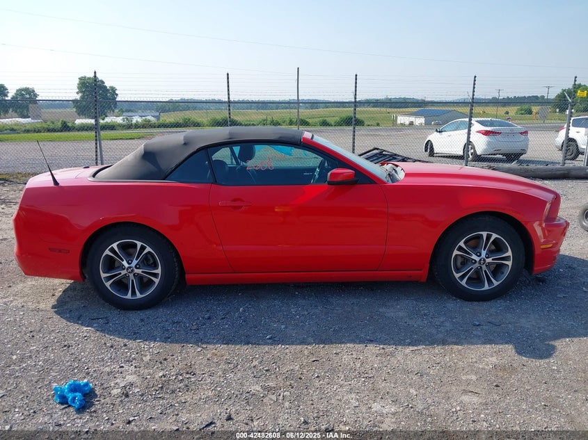2014 Ford Mustang V6/V6 Premium VIN: 1ZVBP8EMXE6266387 Lot: 42482608