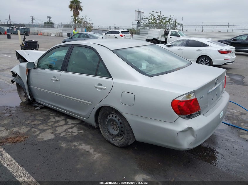 4T1BE32K56U139502 2006 TOYOTA CAMRY photo no. 3