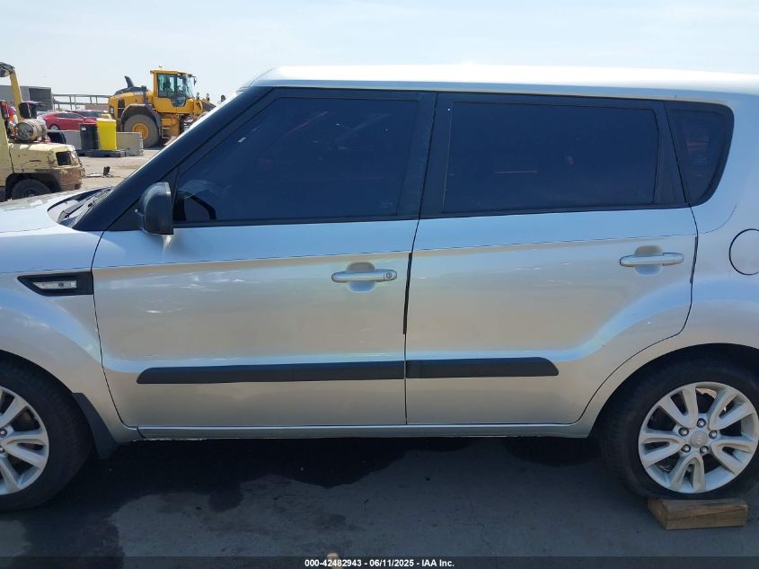 2012 Kia Soul VIN: KNDJT2A55C7404327 Lot: 42482943