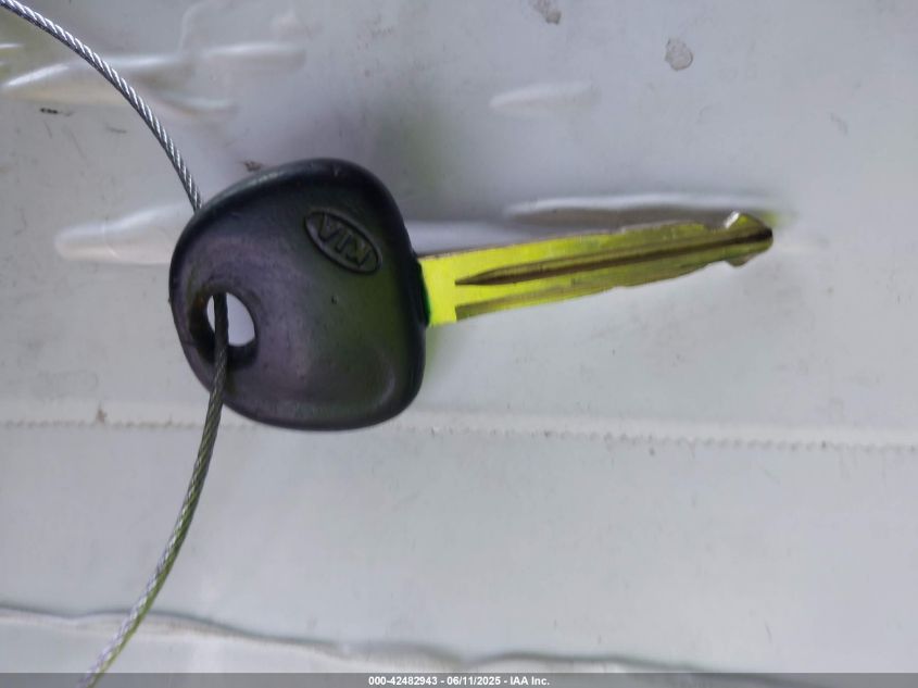 2012 Kia Soul VIN: KNDJT2A55C7404327 Lot: 42482943