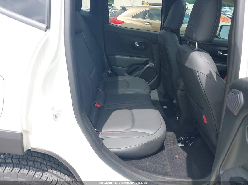 2022 JEEP RENEGADE TRAILHAWK 4X4 - ZACNJDC19NPN80667