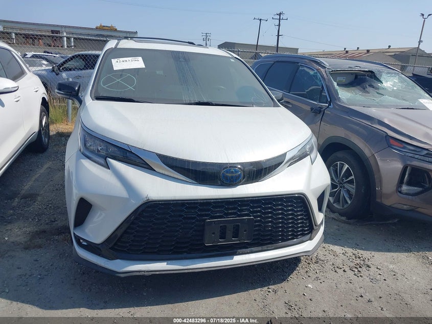 2023 TOYOTA SIENNA 25TH ANNIVERSARY EDITION - 5TDCSKFCXPS074361