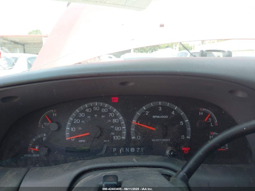 2002 Ford Expedition Eddie Bauer VIN: 1FMRU17LX2LA04409 Lot: 42483455