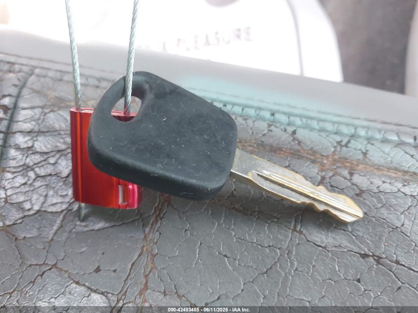 2002 Ford Expedition Eddie Bauer VIN: 1FMRU17LX2LA04409 Lot: 42483455