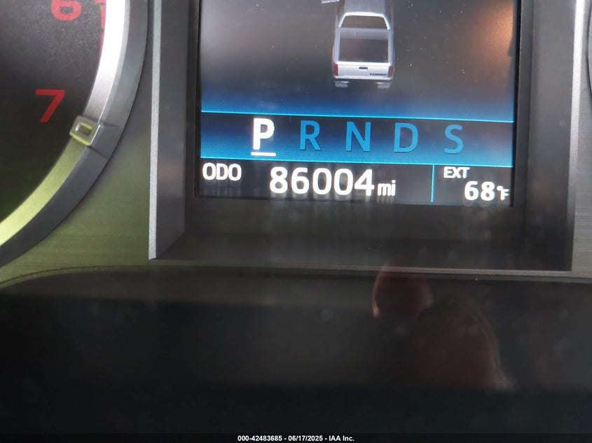 2015 TOYOTA TUNDRA LIMITED 5.7L V8 - 5TFBY5F17FX466104