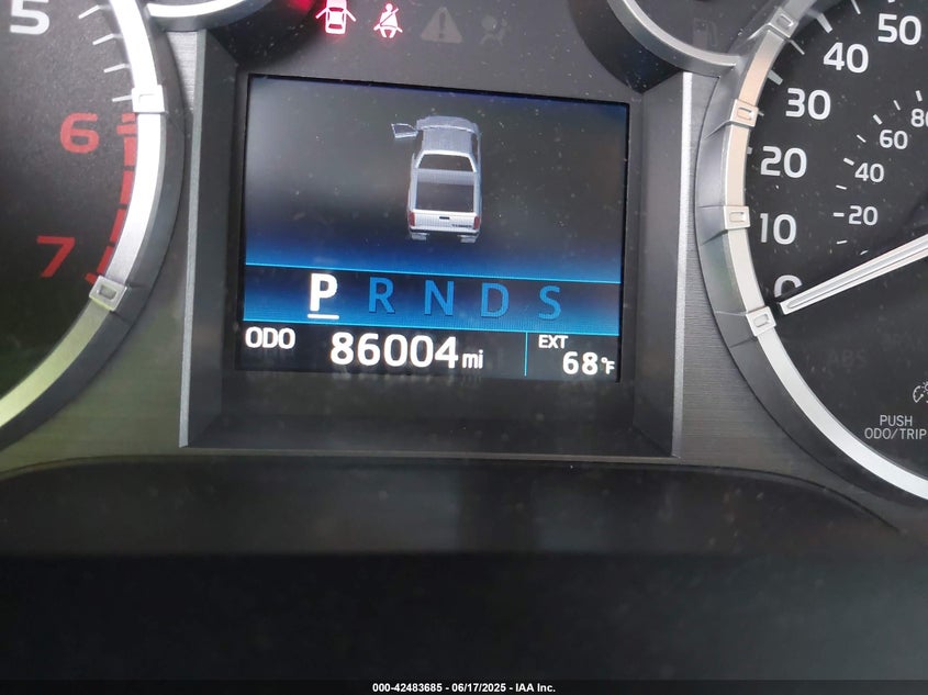 2015 TOYOTA TUNDRA LIMITED 5.7L V8 - 5TFBY5F17FX466104