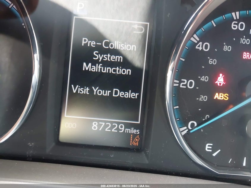 2018 TOYOTA RAV4 HYBRID XLE - JTMRJREV8JD155841