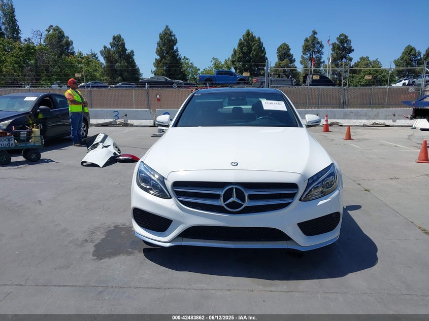 2016 MERCEDES-BENZ C 300 4MATIC/LUXURY 4MATIC/SPORT 4MATIC - 55SWF4KB6GU153880