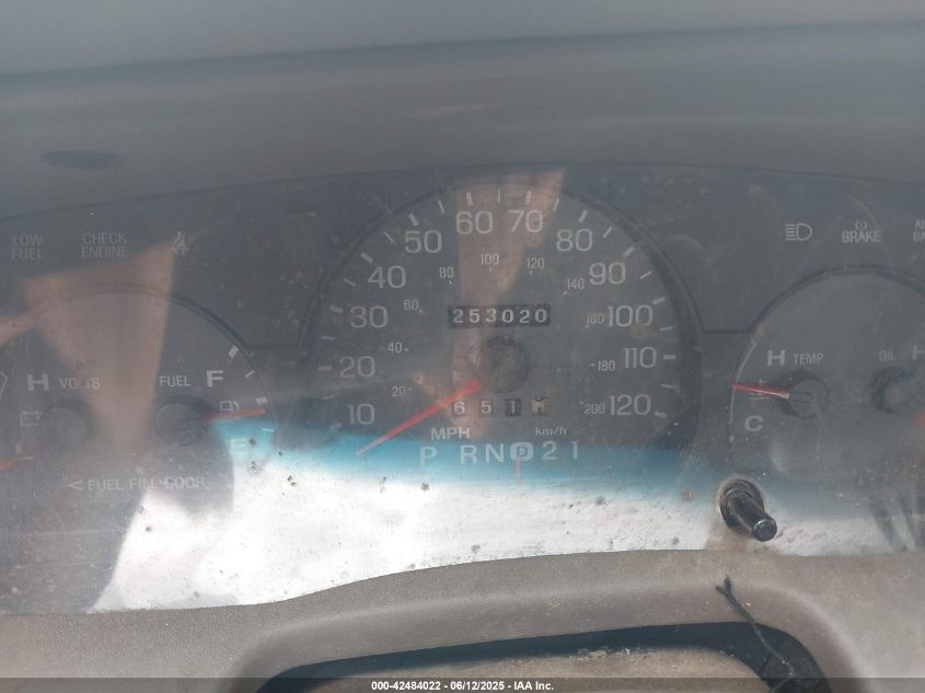 2000 Mercury Grand Marquis Ls VIN: 2MEFM75W1YX726692 Lot: 43367628