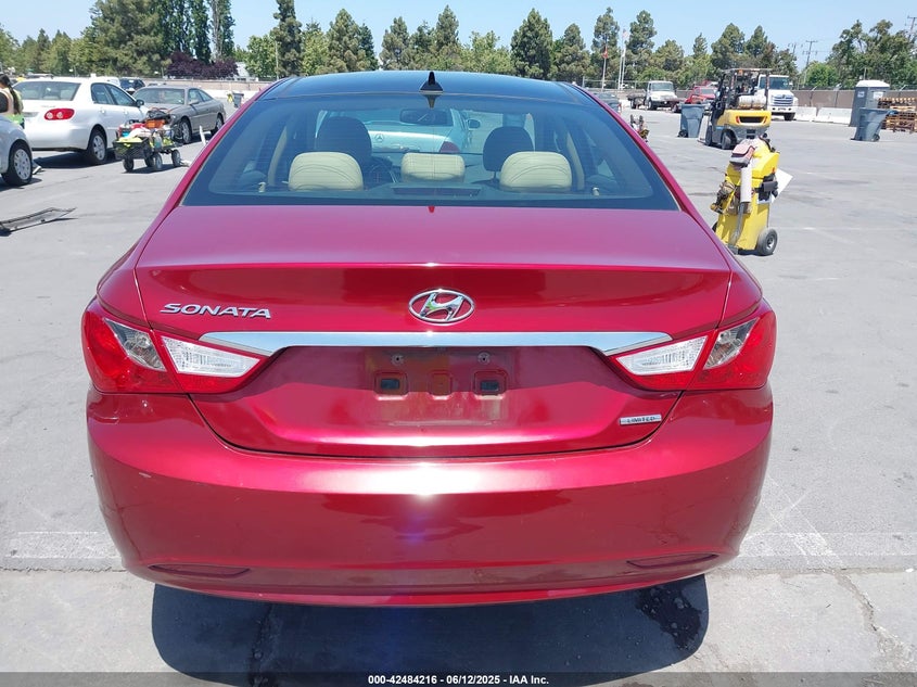 2013 HYUNDAI SONATA VIN: 5NPEC4AC2DH675726