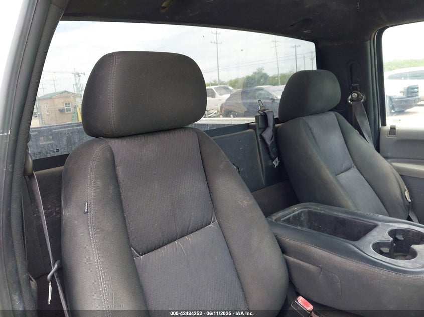 2011 CHEVROLET SILVERADO 1500 VIN: 1GCNCPEX1BZ176517