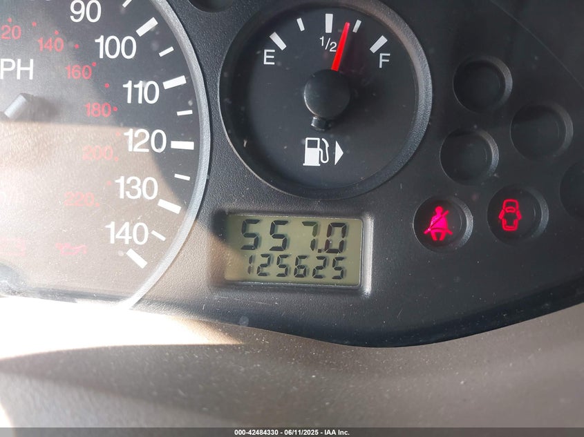 2007 FORD FOCUS VIN: 1FAFP34N07W271344