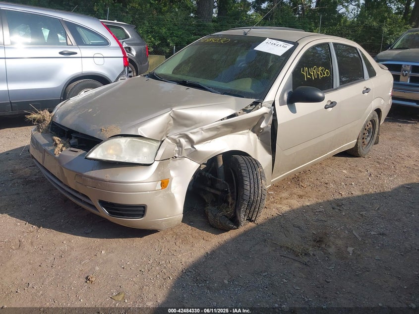 2007 FORD FOCUS VIN: 1FAFP34N07W271344