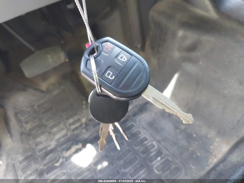 2013 FORD F-250 XL - 1FT7W2B68DEA04722