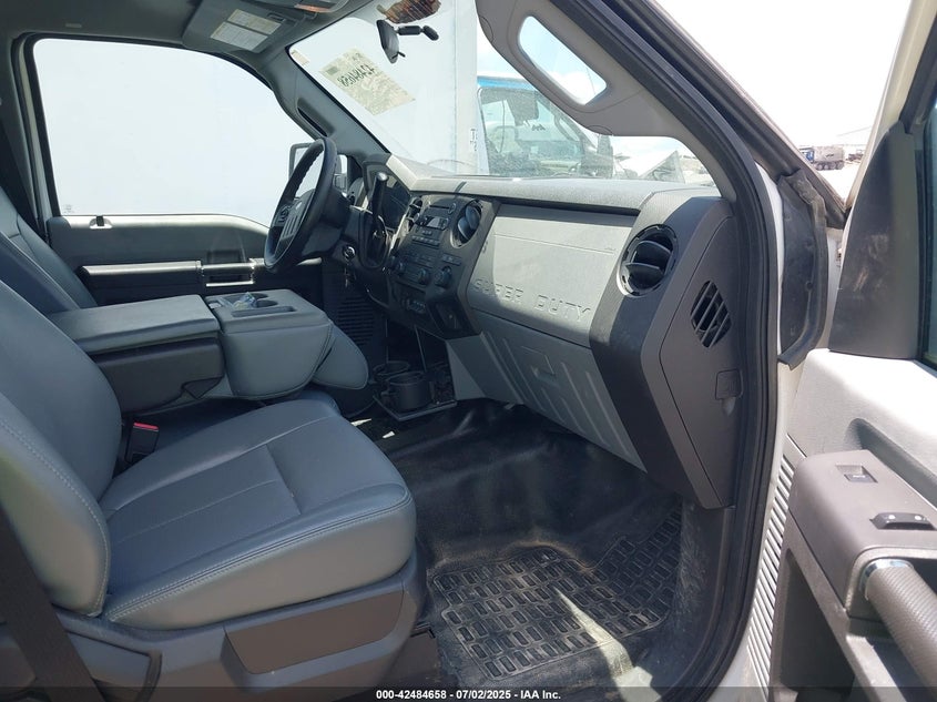 2013 FORD F-250 XL - 1FT7W2B68DEA04722