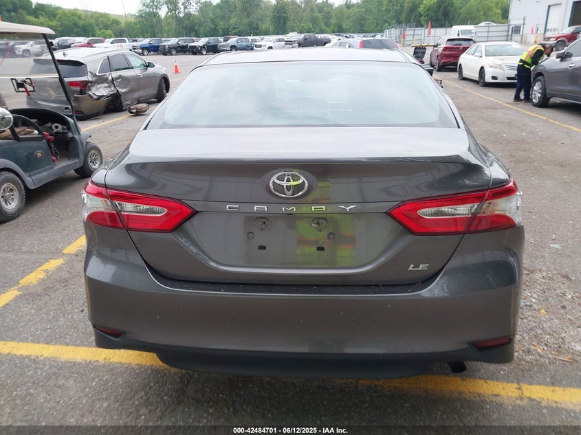 2018 TOYOTA CAMRY LE - 4T1B11HK6JU641600