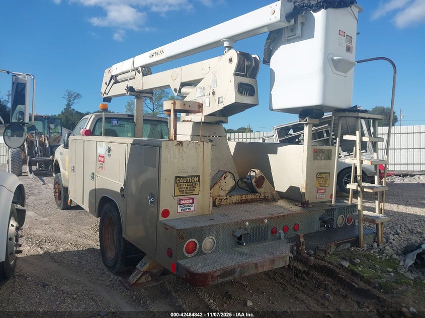 2000 Ford F-550 Lariat/Xl/Xlt null other diesel 1FDAF57F3YEE55218 photo #4