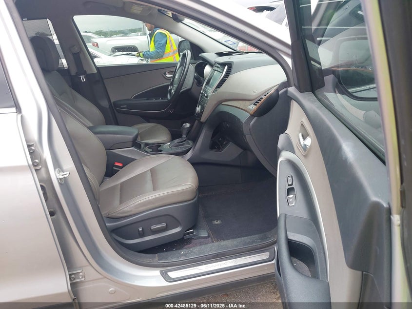 2017 HYUNDAI SANTA FE SE - KM8SN4HF9HU250119