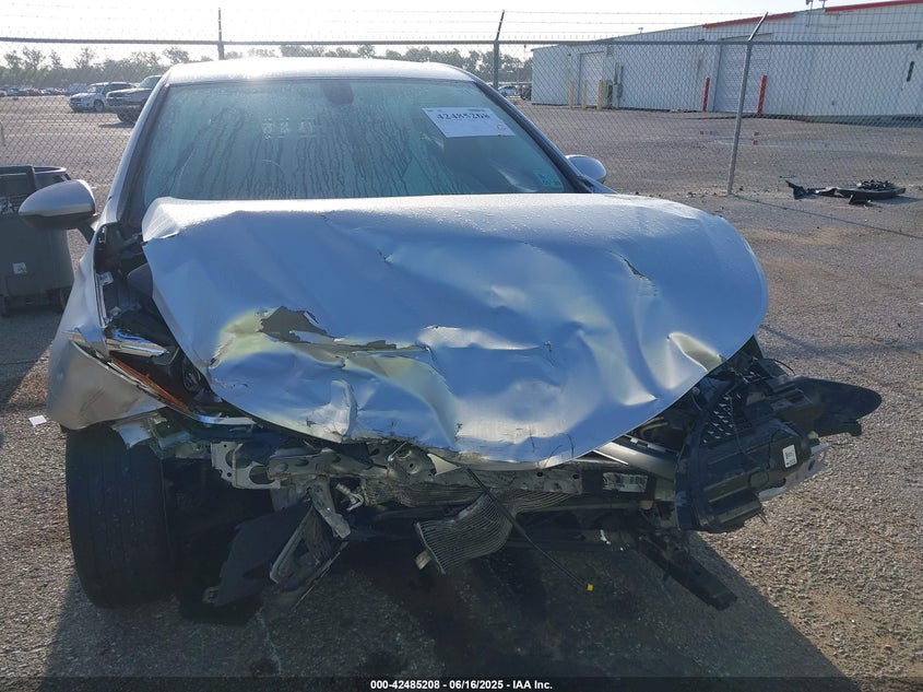 2018 Chevrolet Cruze Ls Auto VIN: 1G1BC5SM4J7124397 Lot: 43818916