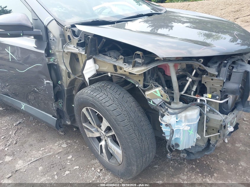 2017 TOYOTA RAV4 XLE - 2T3RFREV3HW672141