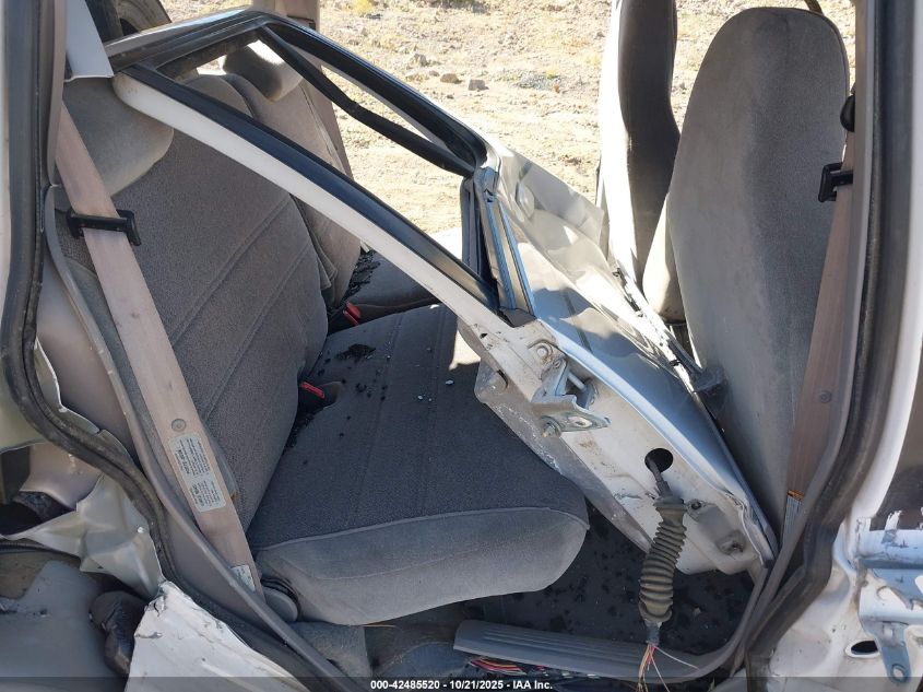 1998 Ford Explorer Xlt/Eddie Bauer/Limited VIN: 1FMZU35P0WZC17681 Lot: 42485520