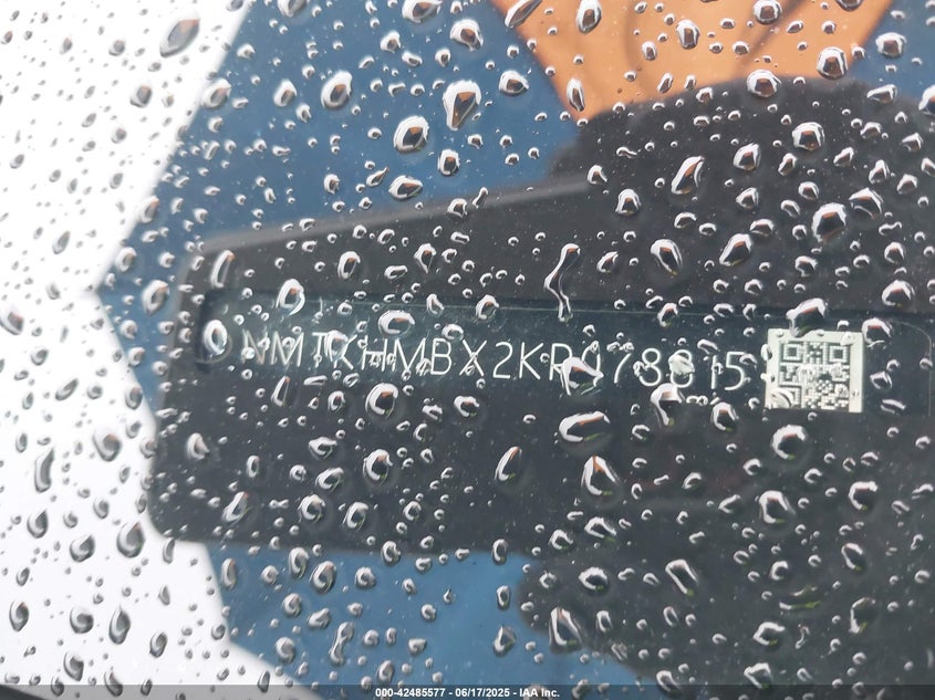 2019 TOYOTA C-HR VIN: NMTKHMBX2KR078815