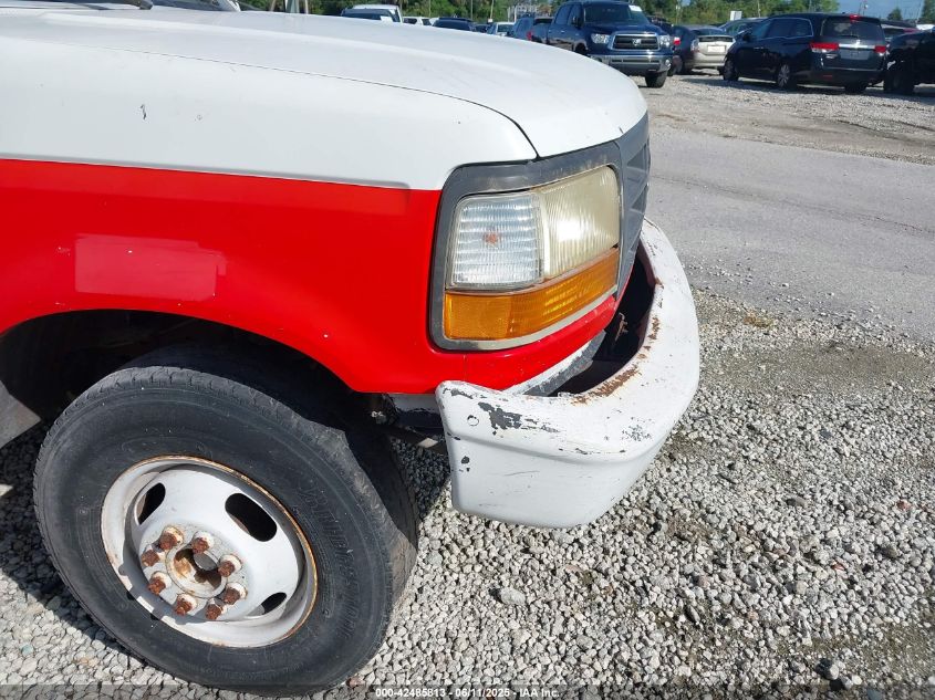 1997 Ford F-350 Chassis Xl VIN: 1FDKF37G3VEB24281 Lot: 42485813