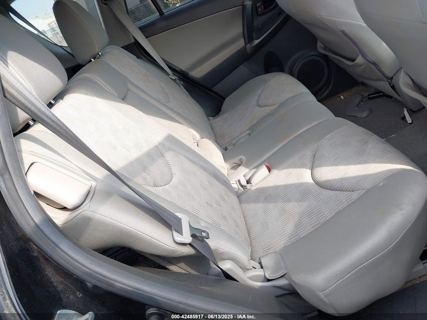 2011 TOYOTA RAV4 VIN: 2T3JF4DV3BW159674