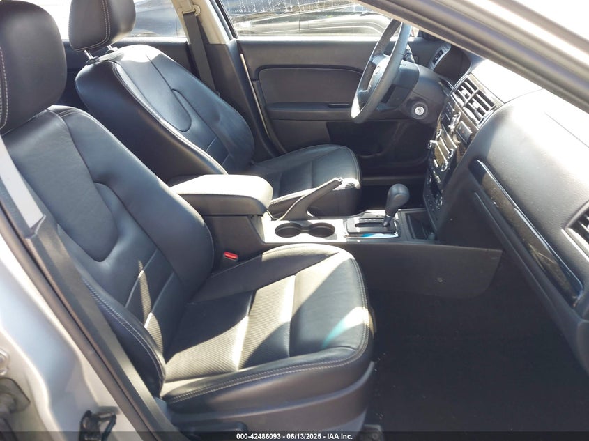 2009 FORD FUSION VIN: 3FAHP08159R152113