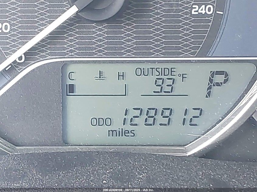 2015 TOYOTA COROLLA LE - 2T1BURHEXFC242245