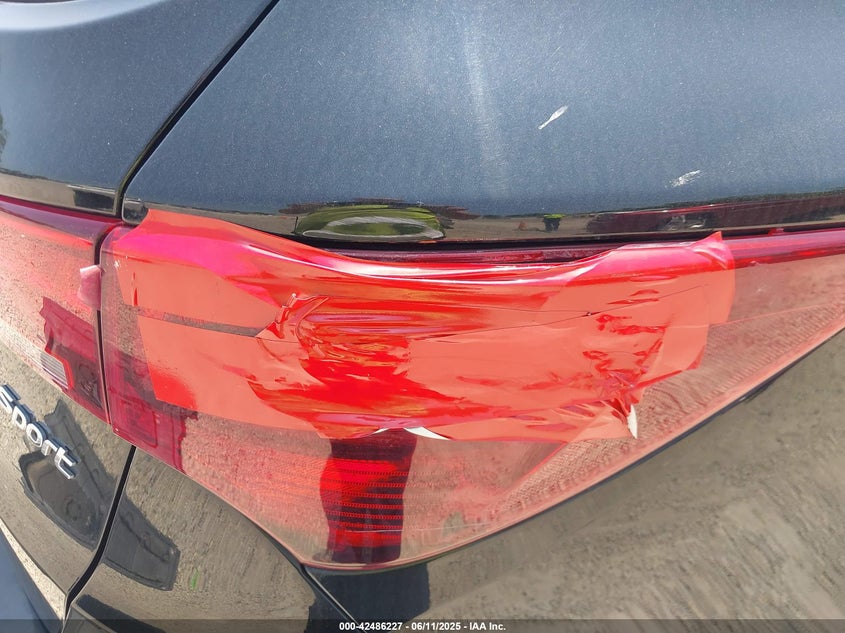 2018 HYUNDAI SANTA FE SPORT 2.4L - 5XYZT3LB1JG545911