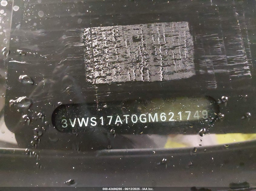 2016 VOLKSWAGEN BEETLE 1.8T DUNE - 3VWS17AT0GM621749