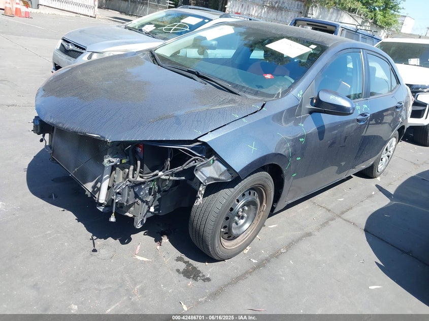 VIN 2T1BURHE0KC161720 2019 TOYOTA COROLLA LE