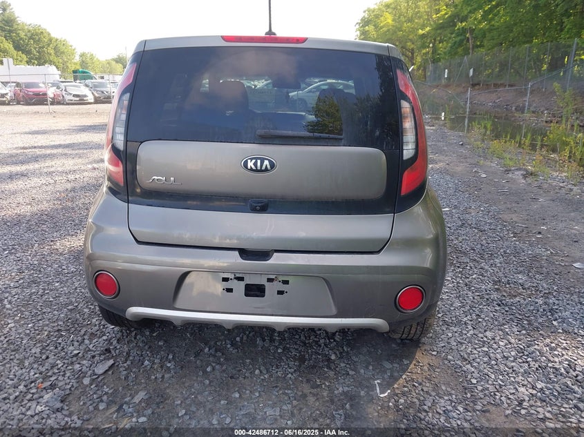 2018 KIA SOUL + - KNDJP3A52J7519930