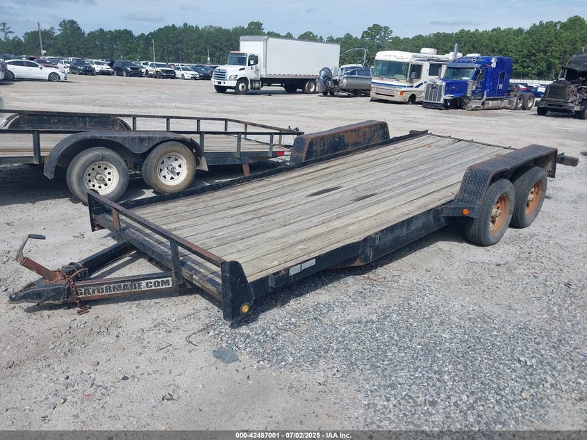Vin: 4z1hd1826es009684, lot: 42979687, gator made unknown 20142
