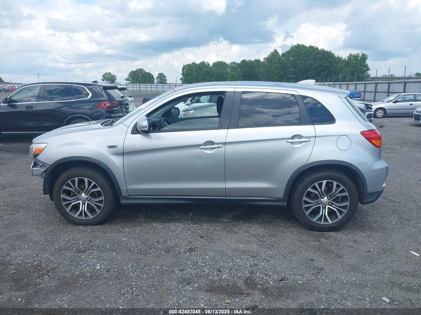 2018 MITSUBISHI OUTLANDER SPORT 2.0 ES - JA4AP3AU4JZ000724