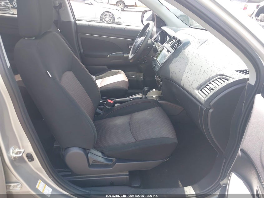 2018 MITSUBISHI OUTLANDER SPORT 2.0 ES - JA4AP3AU4JZ000724