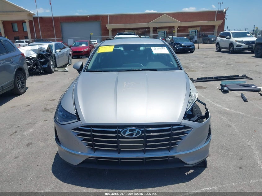 2023 HYUNDAI SONATA SE - KMHL24JA7PA259171