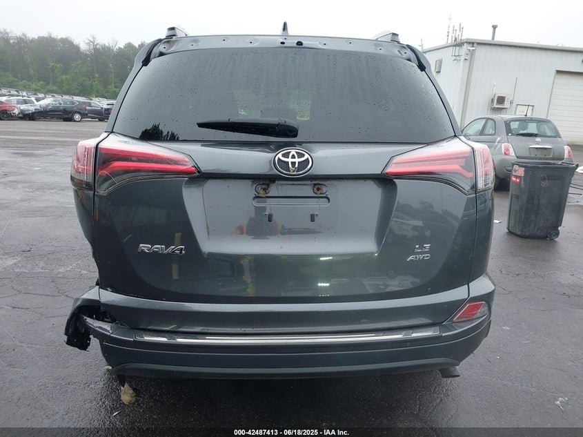 2018 TOYOTA RAV4 LE - 2T3BFREV8JW850391