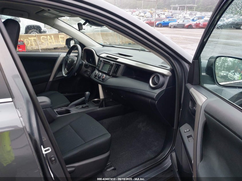 2018 TOYOTA RAV4 LE - 2T3BFREV8JW850391