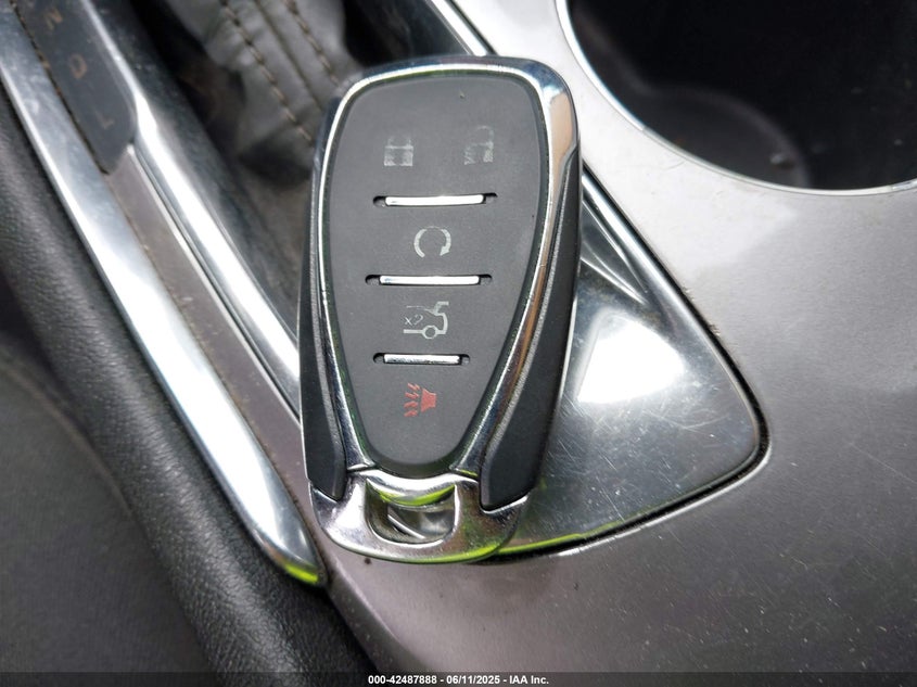 2019 Chevrolet Malibu Lt VIN: 1G1ZD5STXKF145569 Lot: 42487888