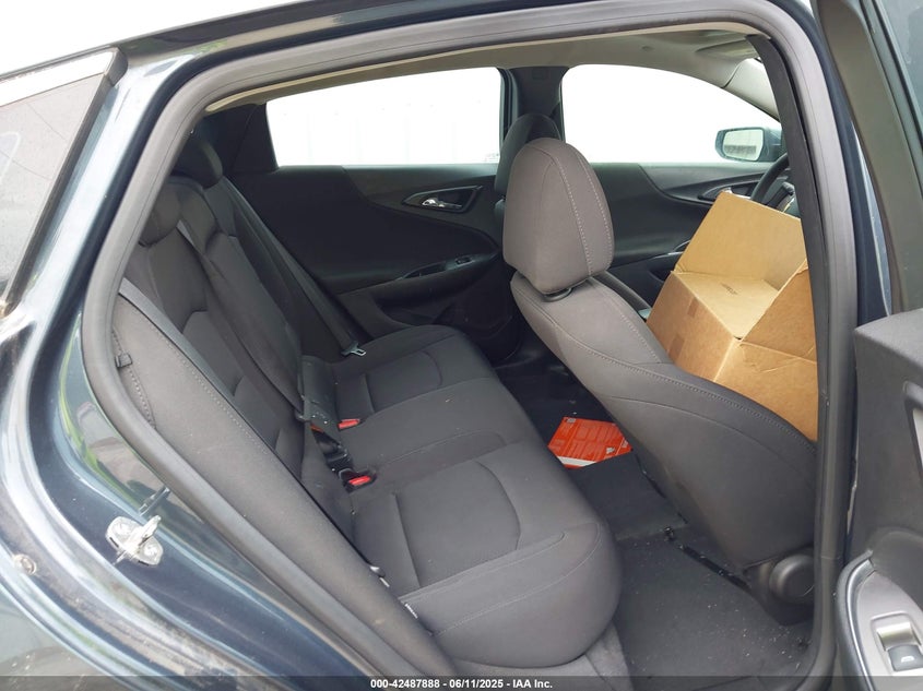 2019 Chevrolet Malibu Lt VIN: 1G1ZD5STXKF145569 Lot: 42487888