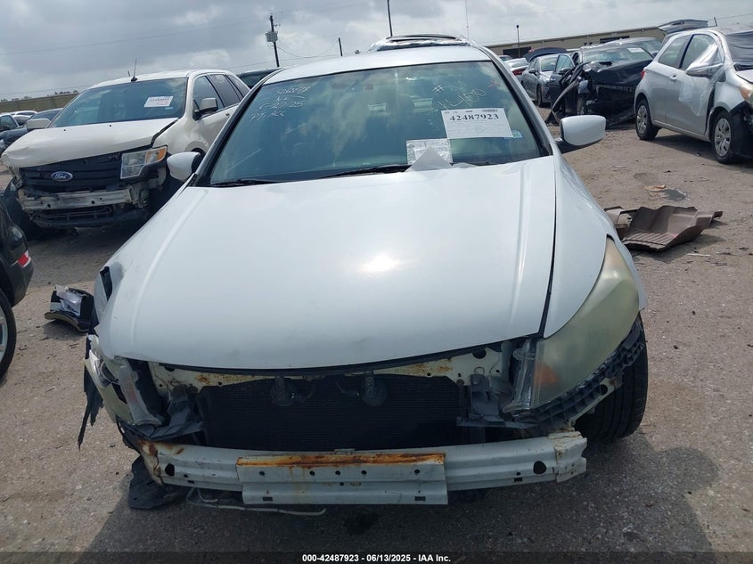 2009 HONDA ACCORD VIN: 1HGCP26339A151400