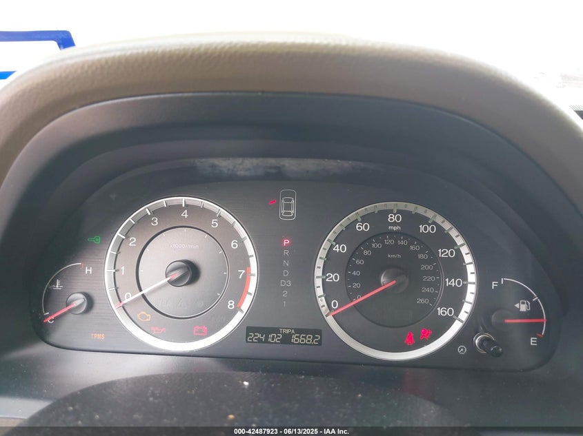 2009 HONDA ACCORD VIN: 1HGCP26339A151400