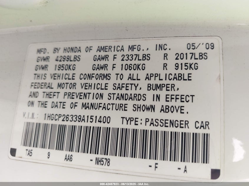 2009 HONDA ACCORD VIN: 1HGCP26339A151400