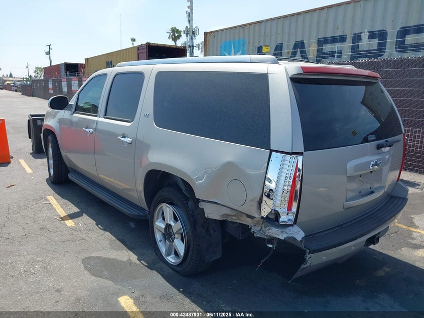 2007 CHEVROLET SUBURBAN 1500 VIN: 3GNFC16017G185557