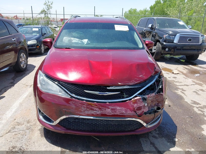 2020 Chrysler Pacifica Touring L VIN: 2C4RC1BG7LR130253 Lot: 42488289