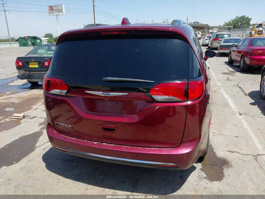 2020 Chrysler Pacifica Touring L VIN: 2C4RC1BG7LR130253 Lot: 42488289