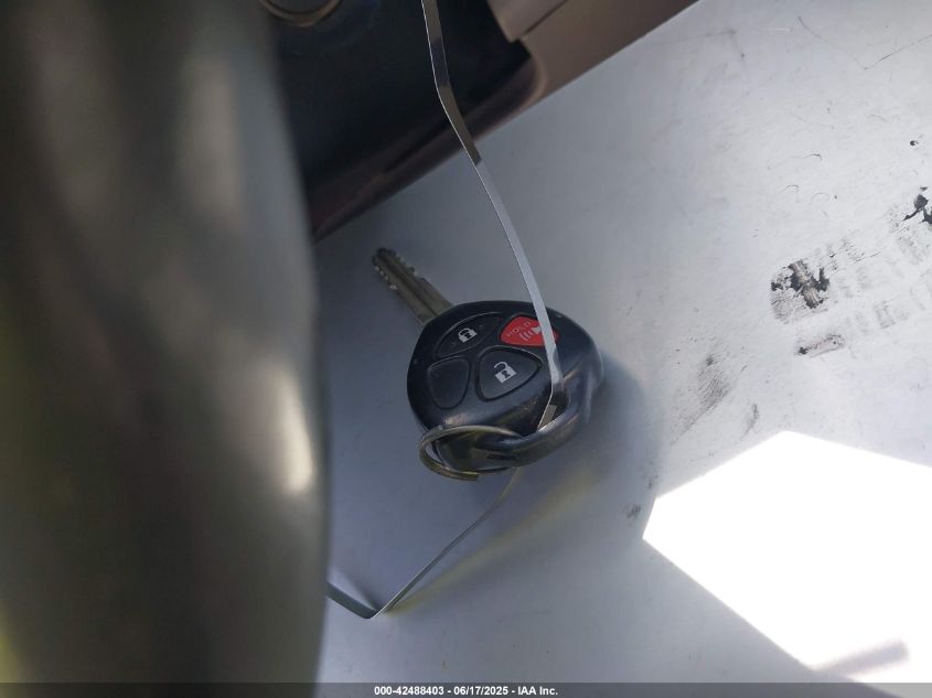 2007 Toyota Rav4 Limited VIN: JTMBD31V275089835 Lot: 42488403